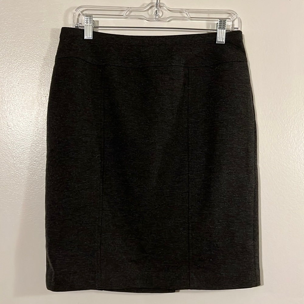 Ellen Tracy charcoal gray knit skirt